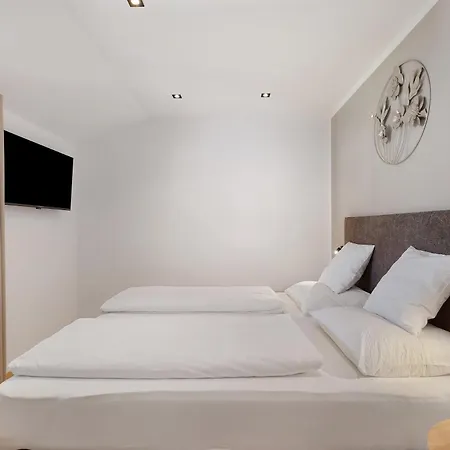 Apartment Hofer Marianna Villabassa